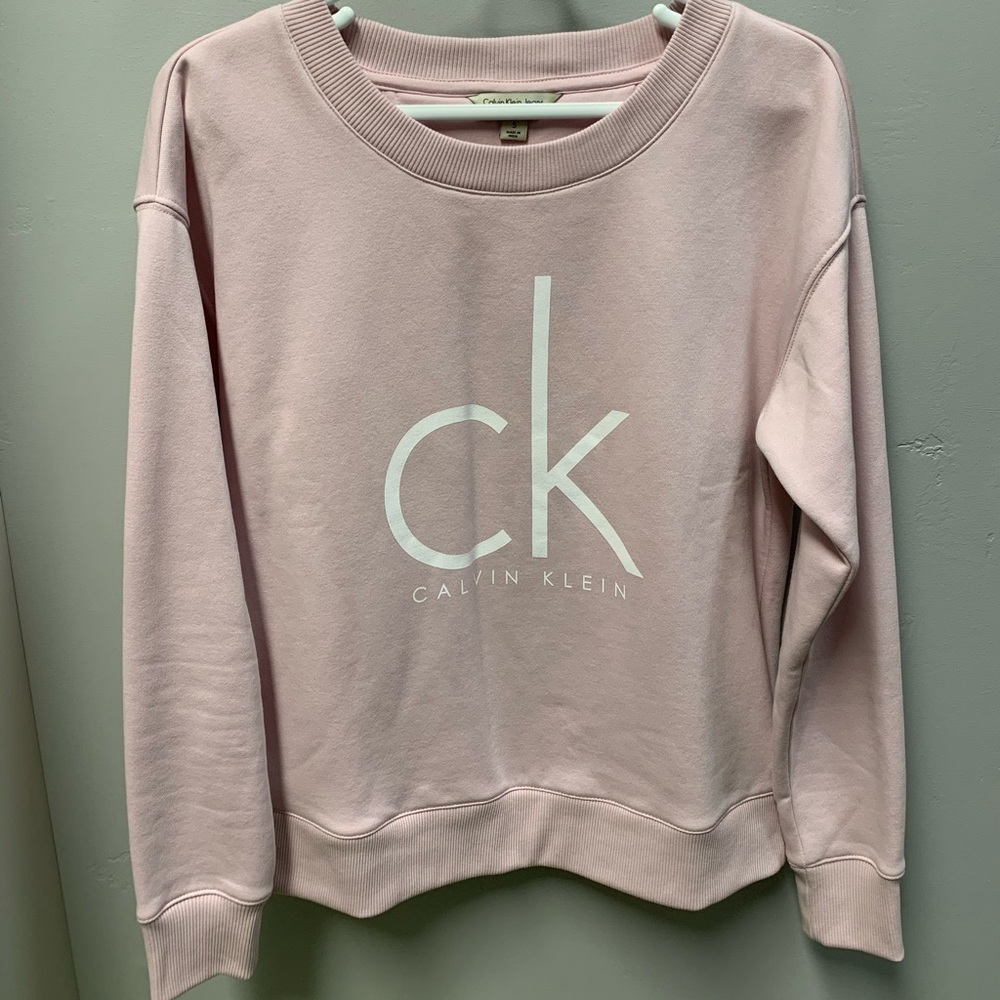 Calvin Klein blush crewneck